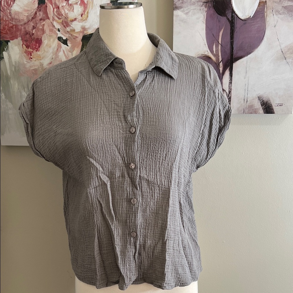 Ci Sono Button-Down Women's Shirt Size Medium